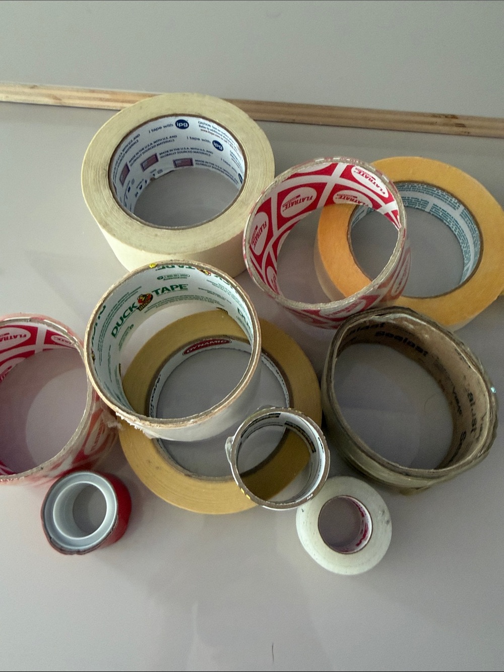 🗽Assorted Tape - Packing and Masking Tape Multipack - White, Yellow, Red